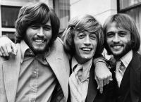 Bee Gees: Τον χειμώνα το ντοκιμαντέρ για τα μέλη του θρυλικού συγκροτήματος Bee Gees: Τον χειμώνα το ντοκιμαντέρ για τα μέλη του θρυλικού συγκροτήματος