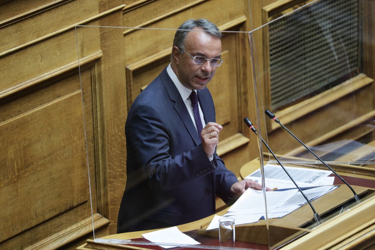 Πρόταση μομφής για Σταϊκούρα: Αύριο Παρασκευή ξεκινάει η διαδικασία – Μπορεί να διαρκέσει έως τρεις μέρες