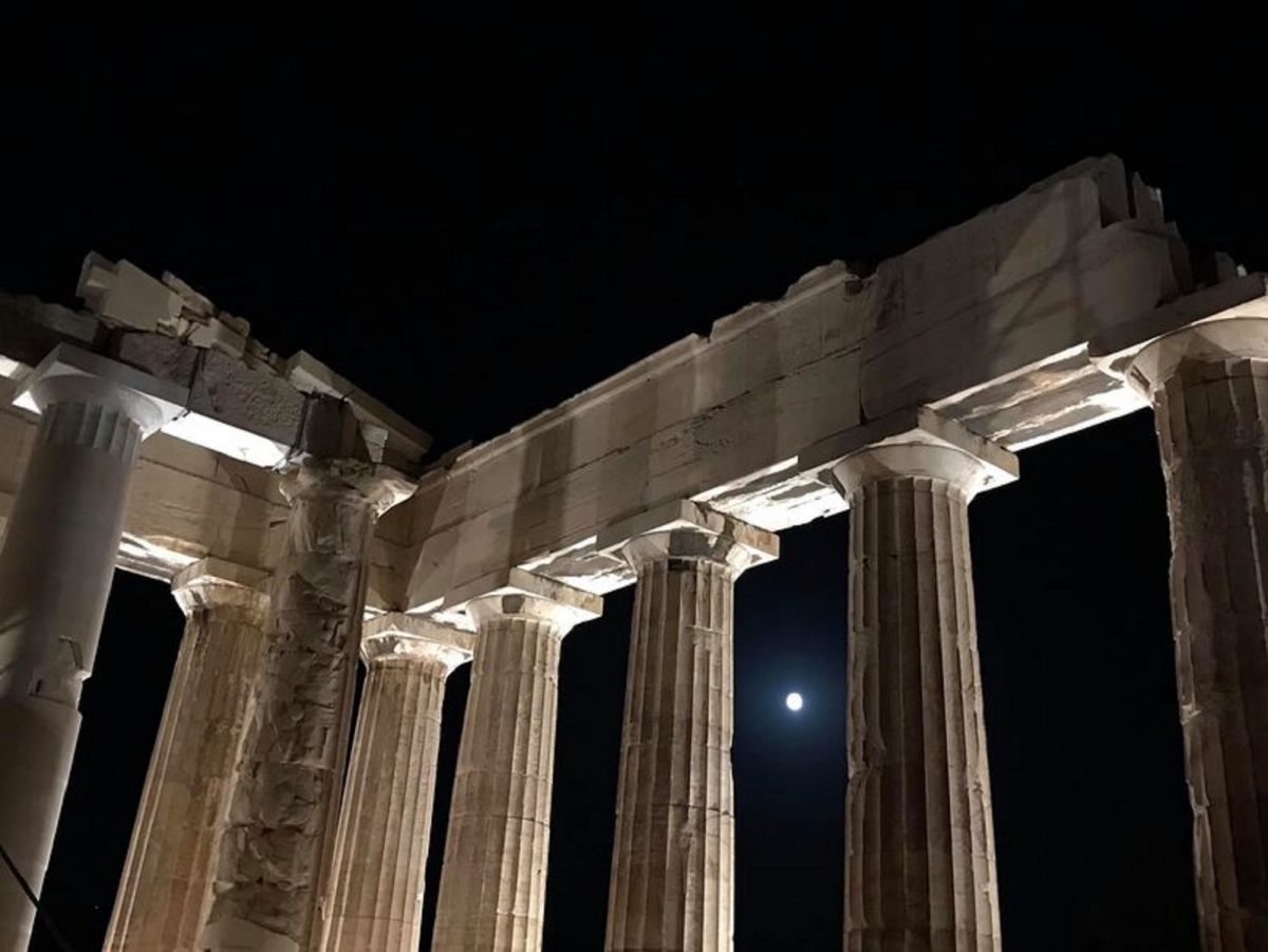 Αλλάζει ο φωτισμός της Ακρόπολης