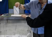 Δημοσκόπηση MRB: Στο 15,9% το προβάδισμα της ΝΔ με τον ΣΥΡΙΖΑ