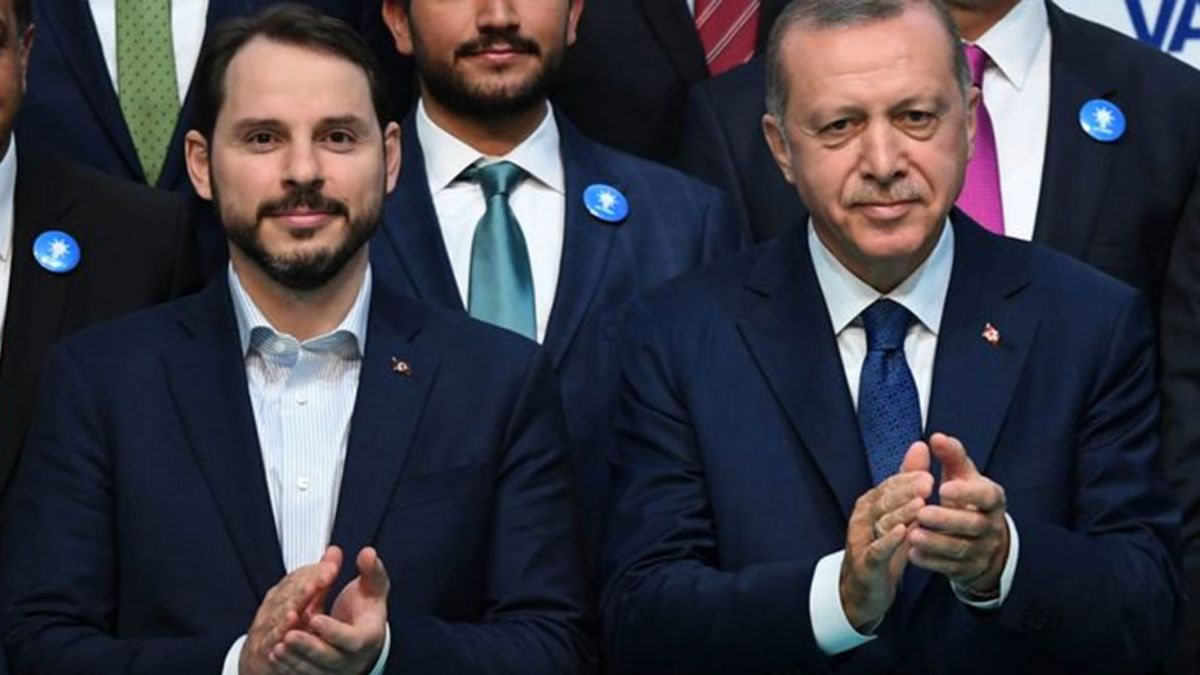 Deutsche Welle Τουρκία: Μπλεξίματα για τον Ερντογάν και τον γαμπρό του – Έρευνα για «ξέπλυμα» μαύρου χρήματος