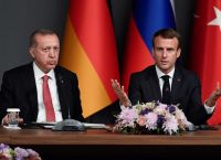 Ερντογάν Μακρόν: «Υπάρχει σοβαρή προοπτική συνεργασίας» Ερντογάν Μακρόν: «Υπάρχει σοβαρή προοπτική συνεργασίας»