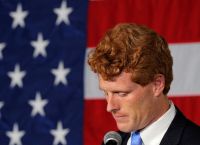 Τζόζεφ Κένεντι: Έγινε ο πρώτος Κένεντι που χάνει τις εκλογές στη Μασαχουσέτη