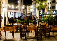 Στέλιος Πέτσας κορωνοϊός: Πιθανή διεύρυνση ωραρίου καταστημάτων μέχρι τη 1 το βράδυ