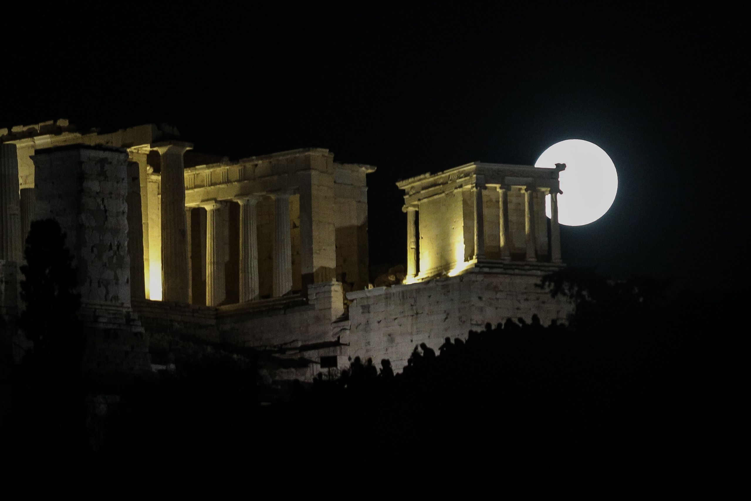 Πανσέληνος Σεπτεμβρίου: Απόψε το “φεγγάρι του καλαμποκιού”