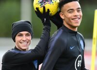 «Ροζ» σκάνδαλο Εθνική Αγγλίας: Εκδιώχθηκαν οι νεαροί διεθνείς Γκρίνγουντ και Φόντεν