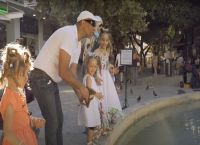 Πρόσφυγες Ελλάδα: «Η Κρήτη μας έχει αγκαλιάσει» – Μια οικογένεια μιλά για τη νέα της ζωή στο Ηράκλειο Πρόσφυγες Ελλάδα: «Η Κρήτη μας έχει αγκαλιάσει» – Μια οικογένεια μιλά για τη νέα της ζωή στο Ηράκλειο