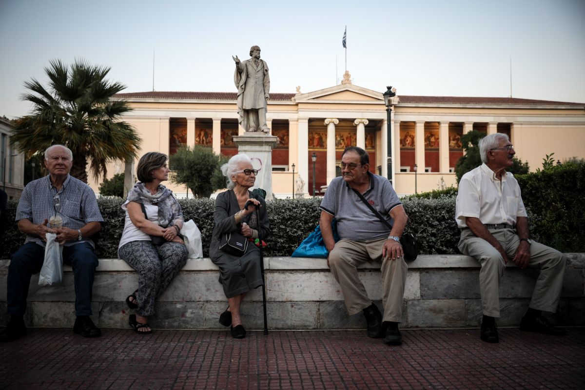 Αλλάζουν όλα για να βγει κάποιος στη σύνταξη
