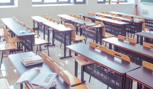 Άνοιγμα σχολεία: Πότε θα επιστρέψουν οι μαθητές – Τι επισημαίνουν οι ειδικοί