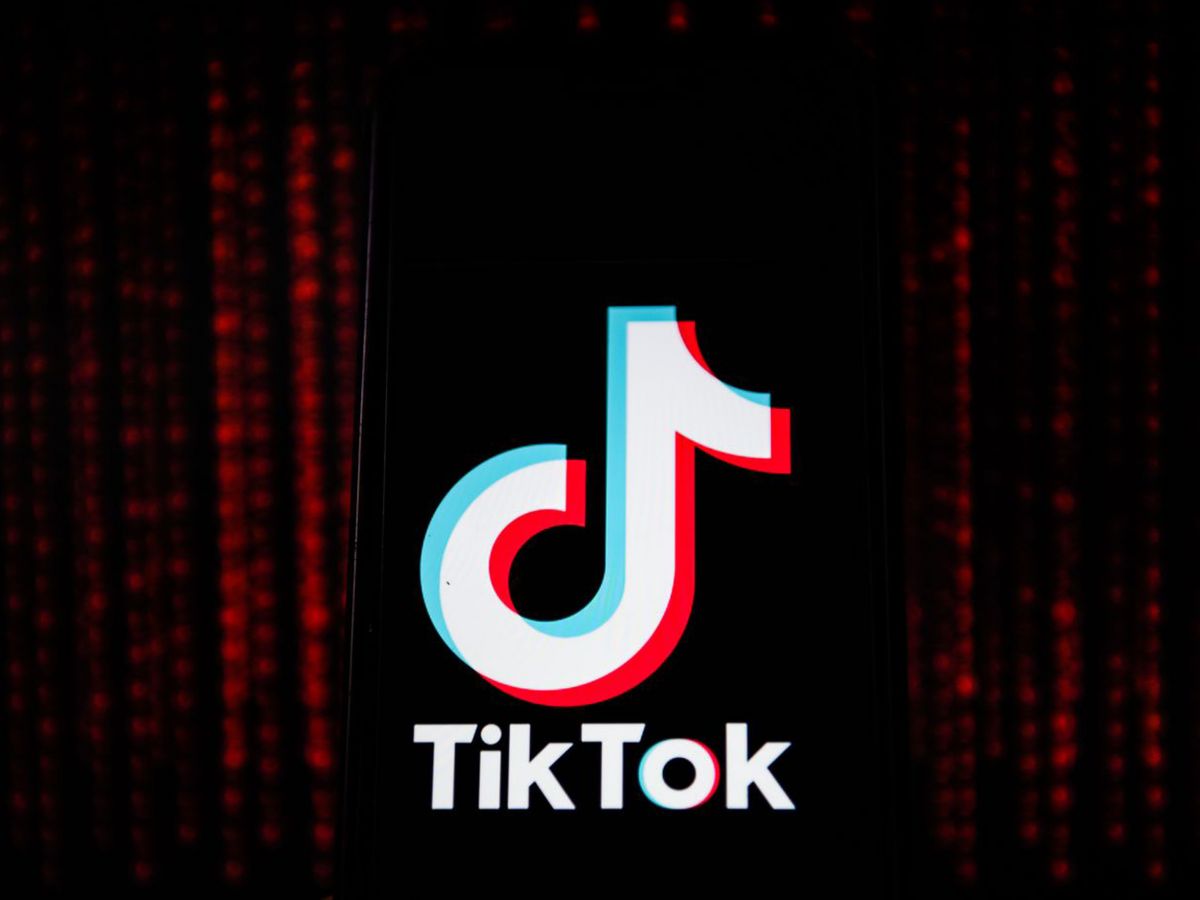 TikTok: Σταματά για την ώρα η πώλησή του