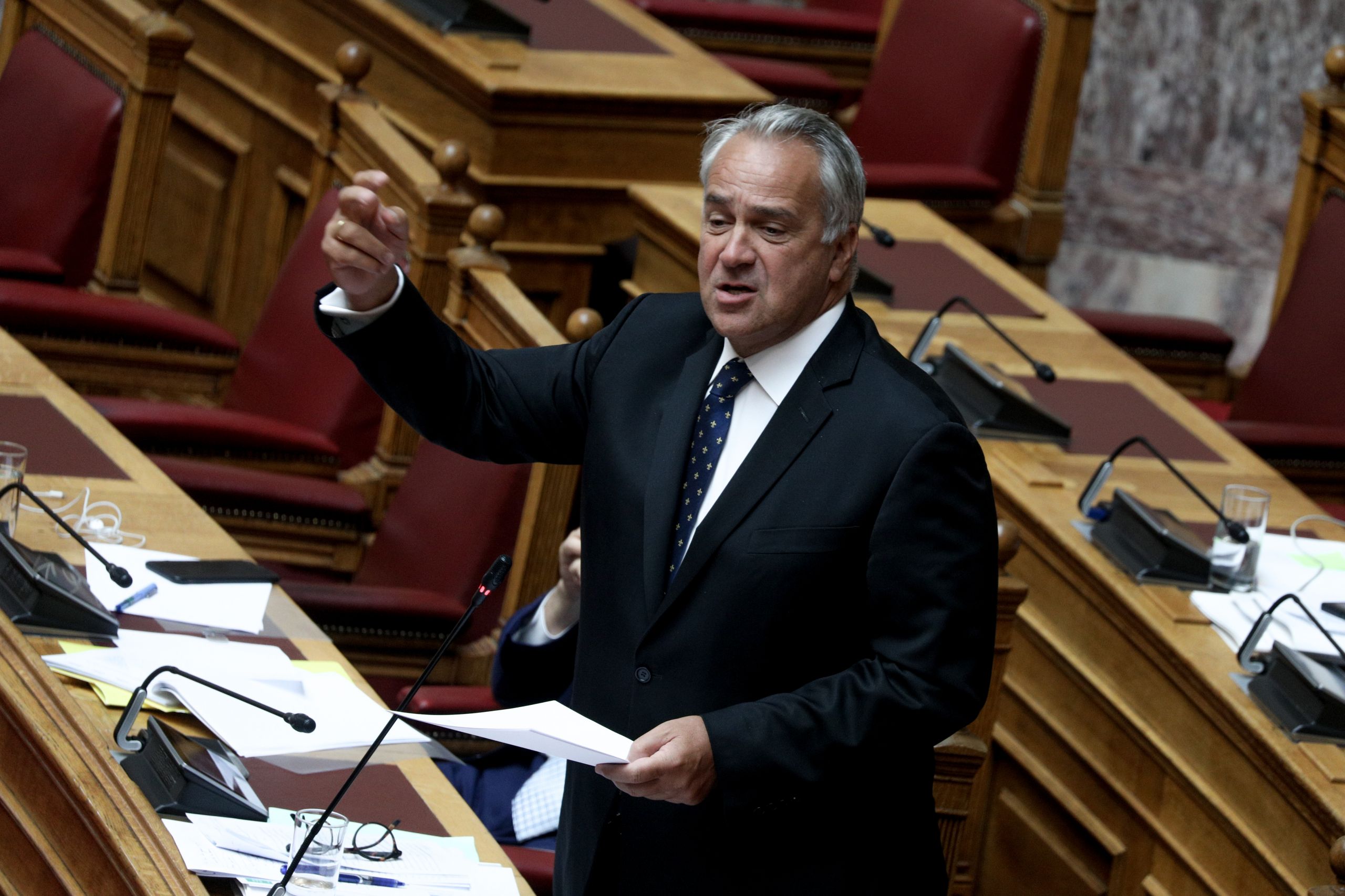 Μάκης Βορίδης: Θα πάμε και σε νέο lockdown αν χρειαστεί