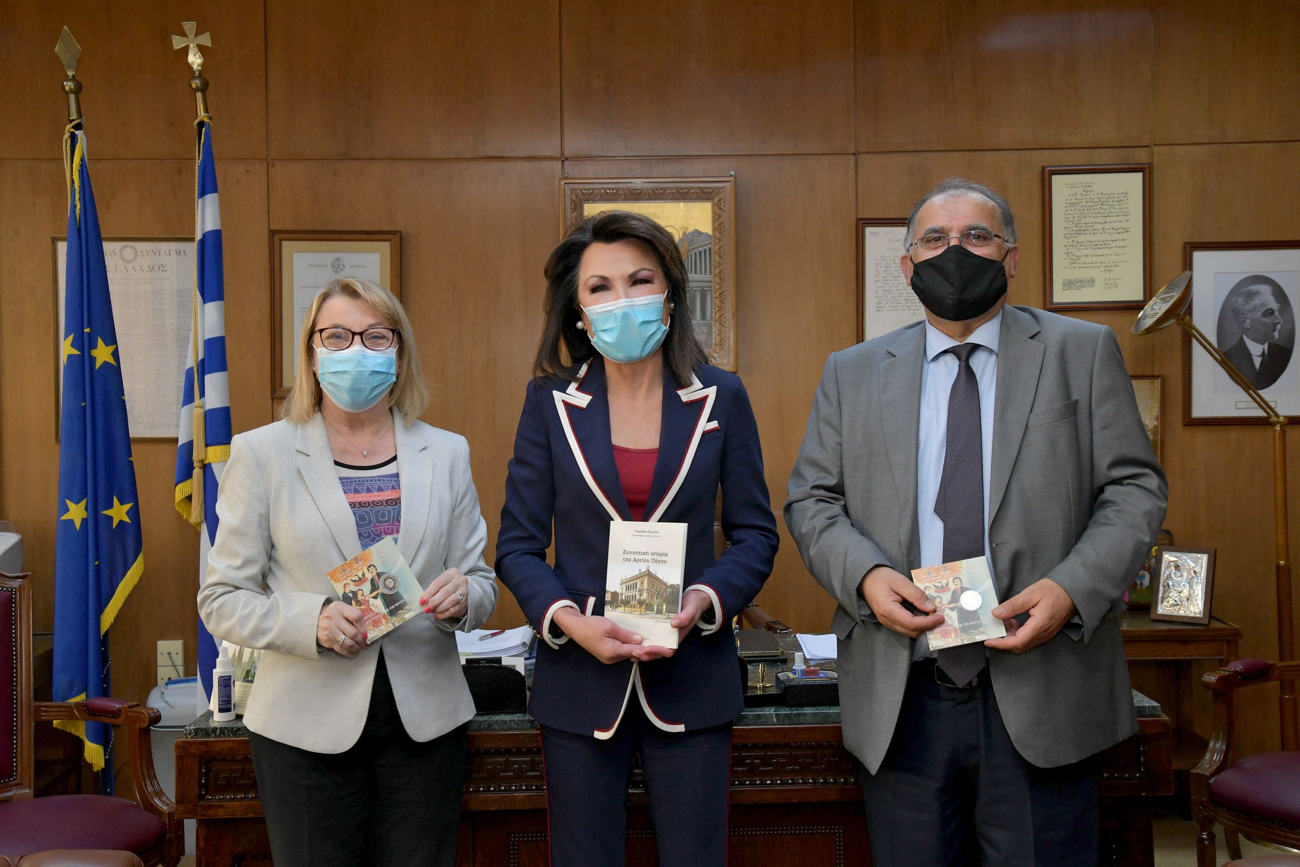 Επιτροπή «Ελλάδα 2021»: Συναντήσεις της Προέδρου με την ηγεσία της Δικαιοσύνης