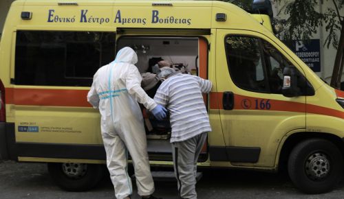 Κρούσματα σε γηροκομείο στο Μαρούσι: Θετικοί 40 ηλικιωμένοι και εργαζόμενοι