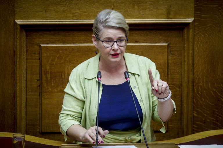 Διορισμός Ζαρούλια: Ανακλήθηκε με ΦΕΚ η τοποθέτησή της ως μετακλητής υπαλλήλου