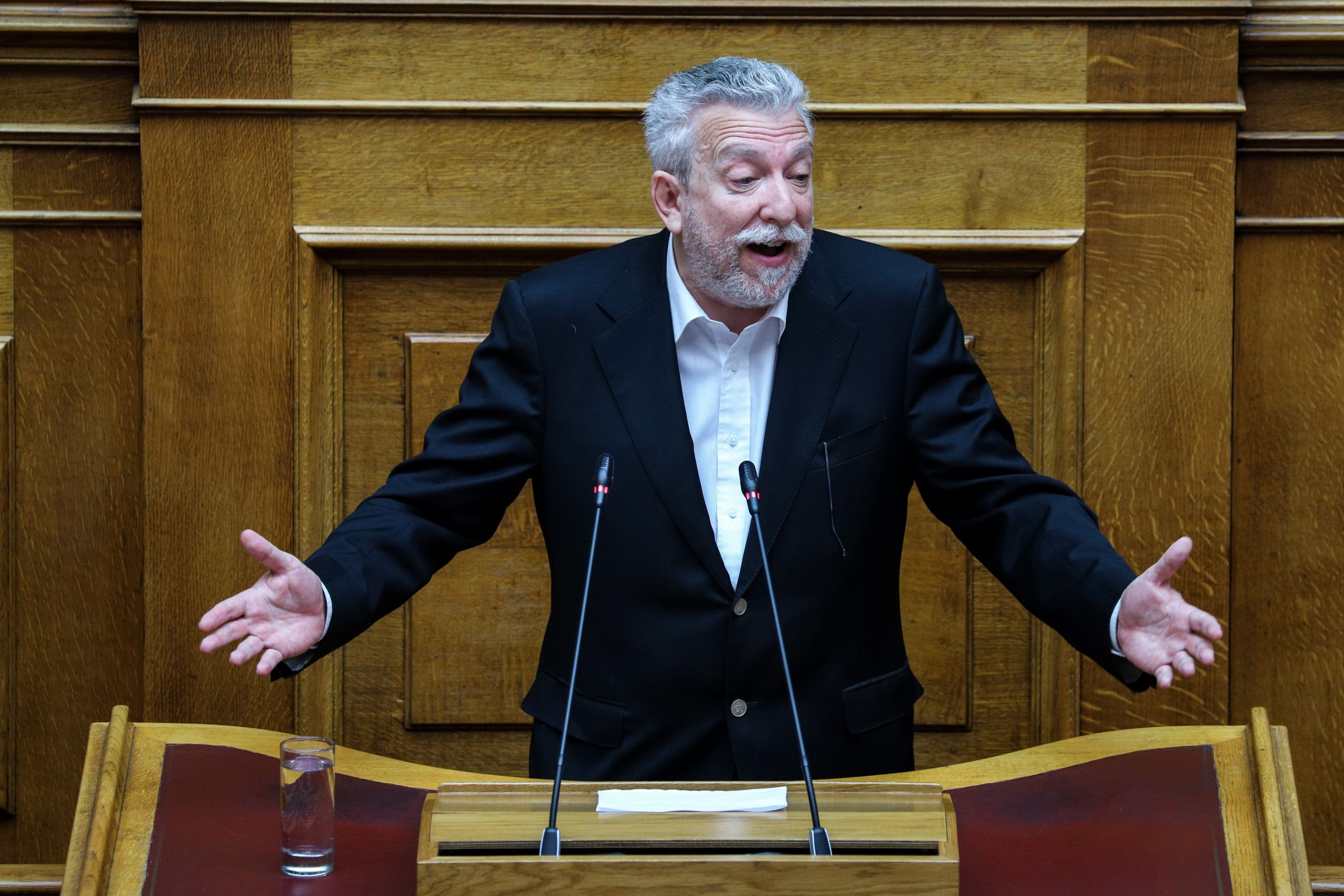 Κοντονής ΣΥΡΙΖΑ: «Η ανακοίνωση του γραφείου Τύπου, μνημείο συκοφαντίας και σταλινισμού»