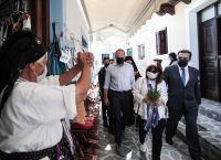 Κατερίνα Σακελλαροπούλου Κάρπαθος: Παραμένει ένας από τους τελευταίους θύλακες παραδοσιακού πολιτισμού Κατερίνα Σακελλαροπούλου Κάρπαθος: Παραμένει ένας από τους τελευταίους θύλακες παραδοσιακού πολιτισμού