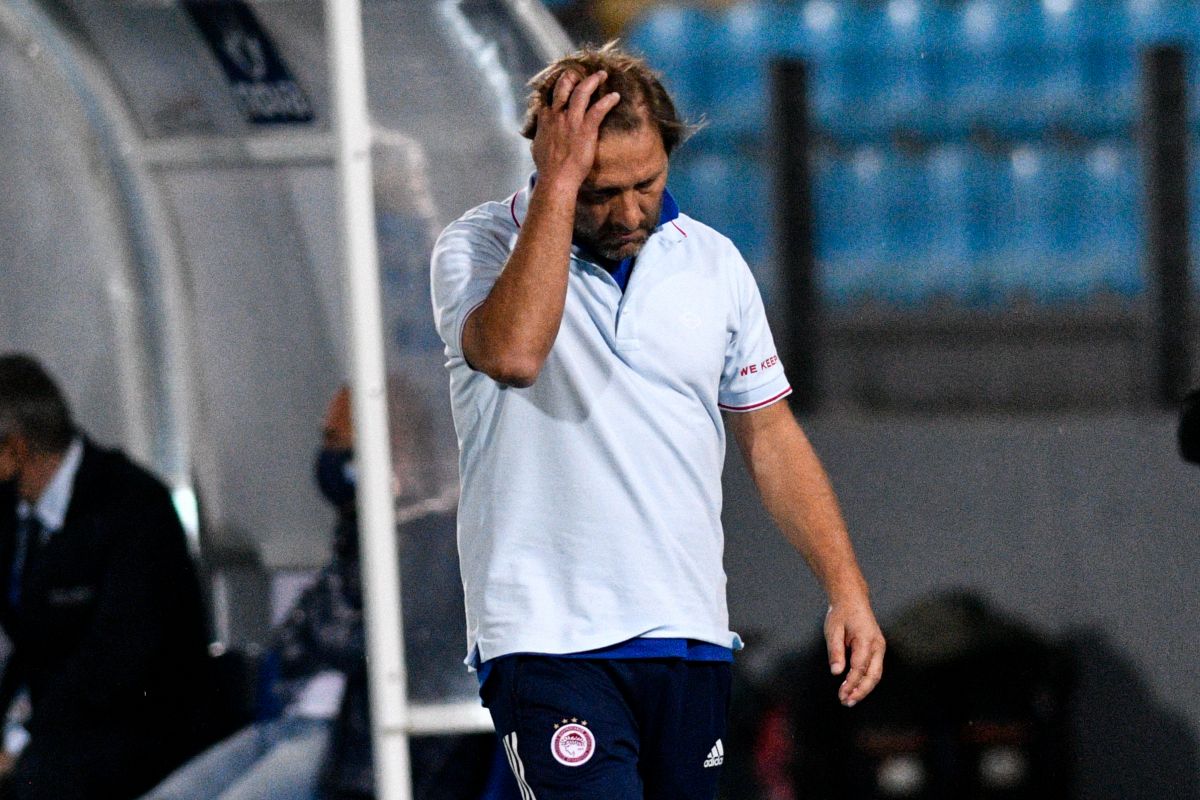 ΠΑΣ Γιάννενα – Ολυμπιακός: «Τρελαμένος» ο Μαρτίνς για το πρώτο ημίχρονο