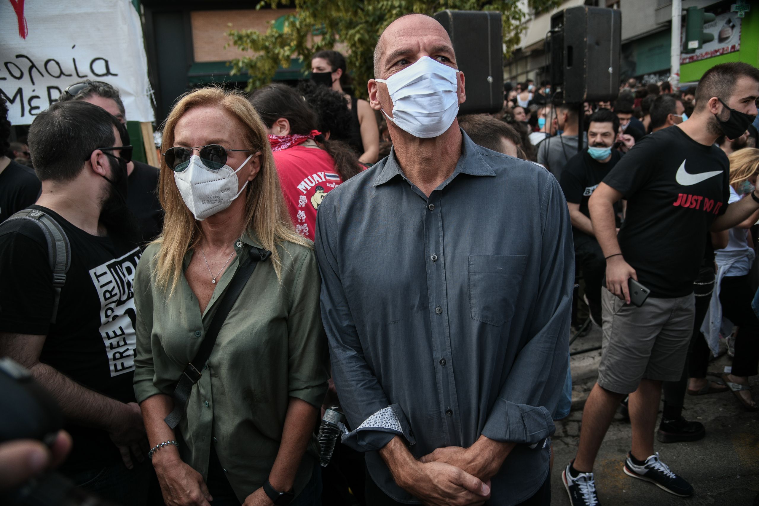 Βαρουφάκης καταγγελία: ΕΔΕ διέταξε το Αρχηγείο της Αστυνομίας μετά την εξύβριση από αστυνομικό
