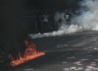 Αναρχοφασίστες εναντίον χρυσαυγιτών – «Ταναντία ταύτα» Αναρχοφασίστες εναντίον χρυσαυγιτών – «Ταναντία ταύτα»