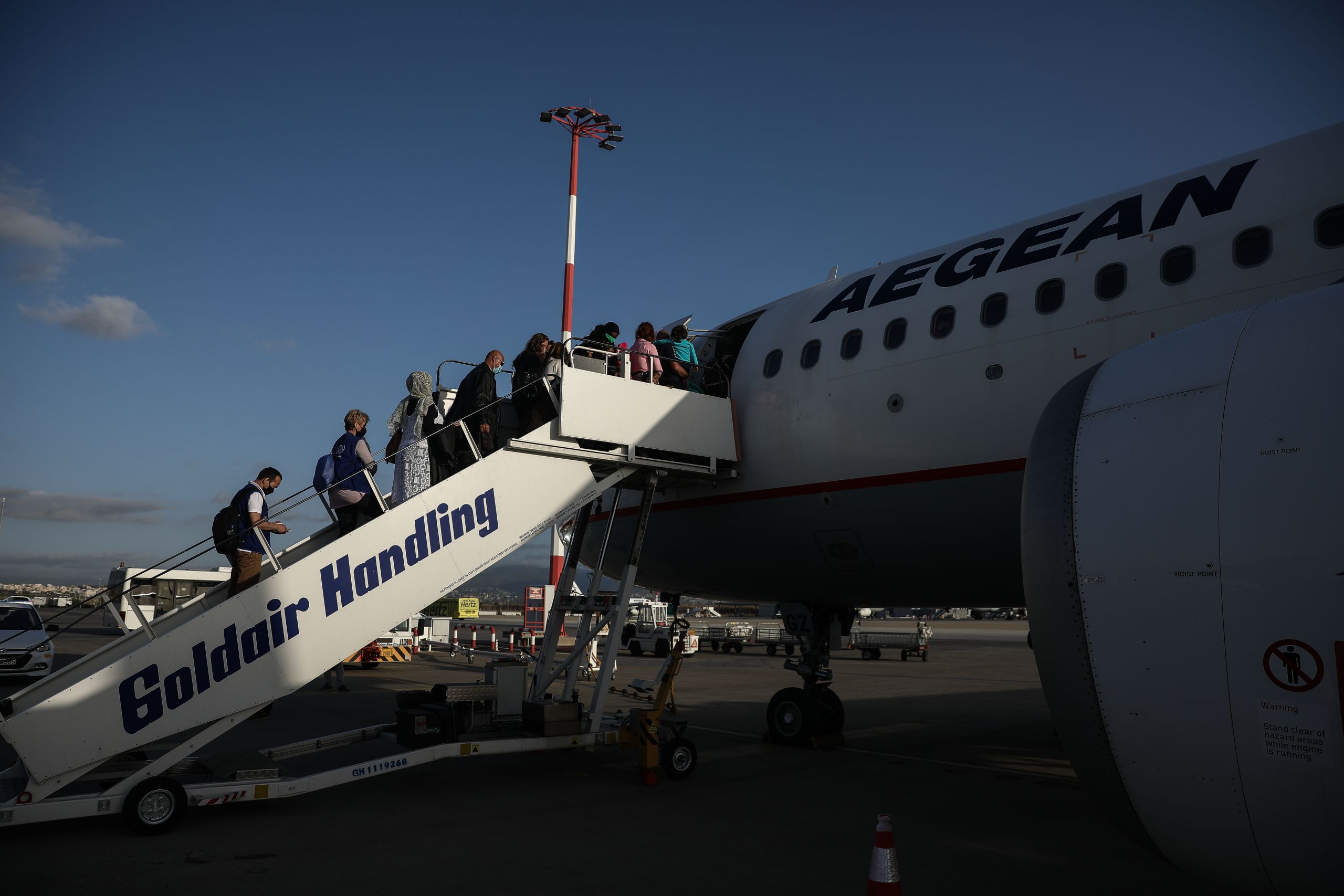 Αναχώρησαν για Γερμανία πρόσφυγες από τη Μόρια