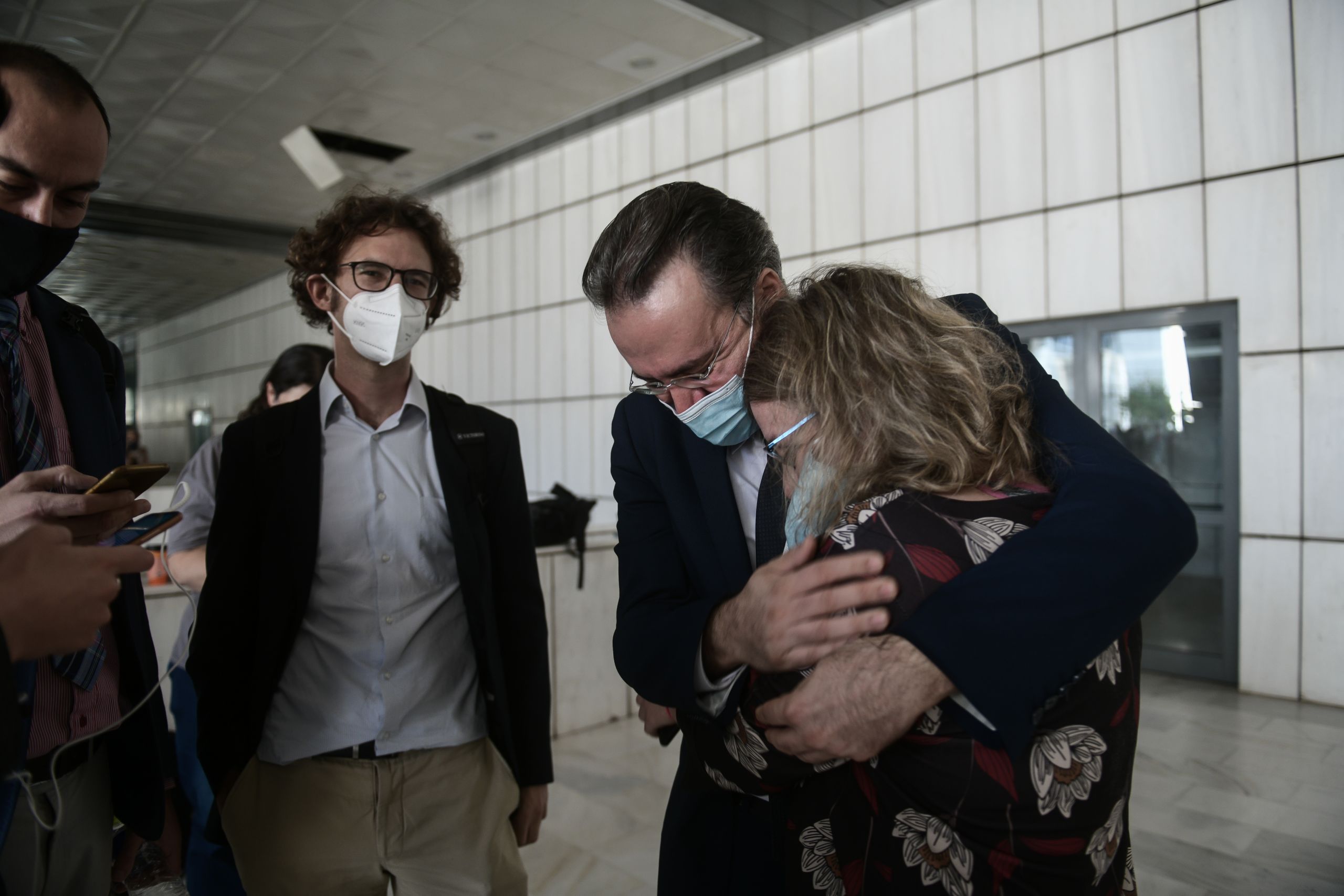 Δίκη Χρυσής Αυγής: «Μέρα νίκης και δικαίωσης» – «Να ξηλωθούν όσοι συνέργησαν» ζητά η Πολιτική Αγωγή