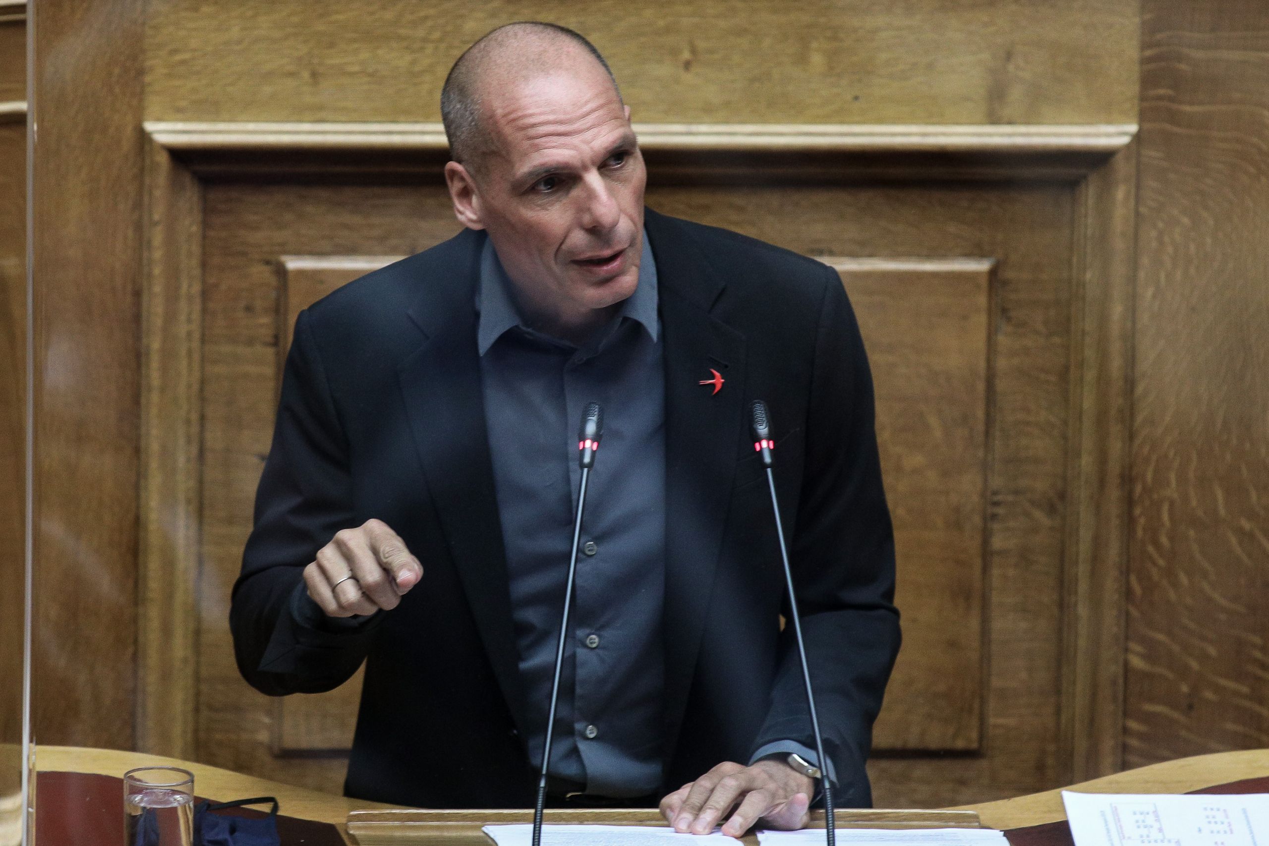 Βαρουφάκης πρόταση μομφής: Αποχωρεί από την ψηφοφορία το ΜεΡΑ 25
