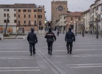 Ιταλία κορωνοϊός: Κοντά σε γενικό lockdown η γειτονική χώρα Ιταλία κορωνοϊός: Κοντά σε γενικό lockdown η γειτονική χώρα