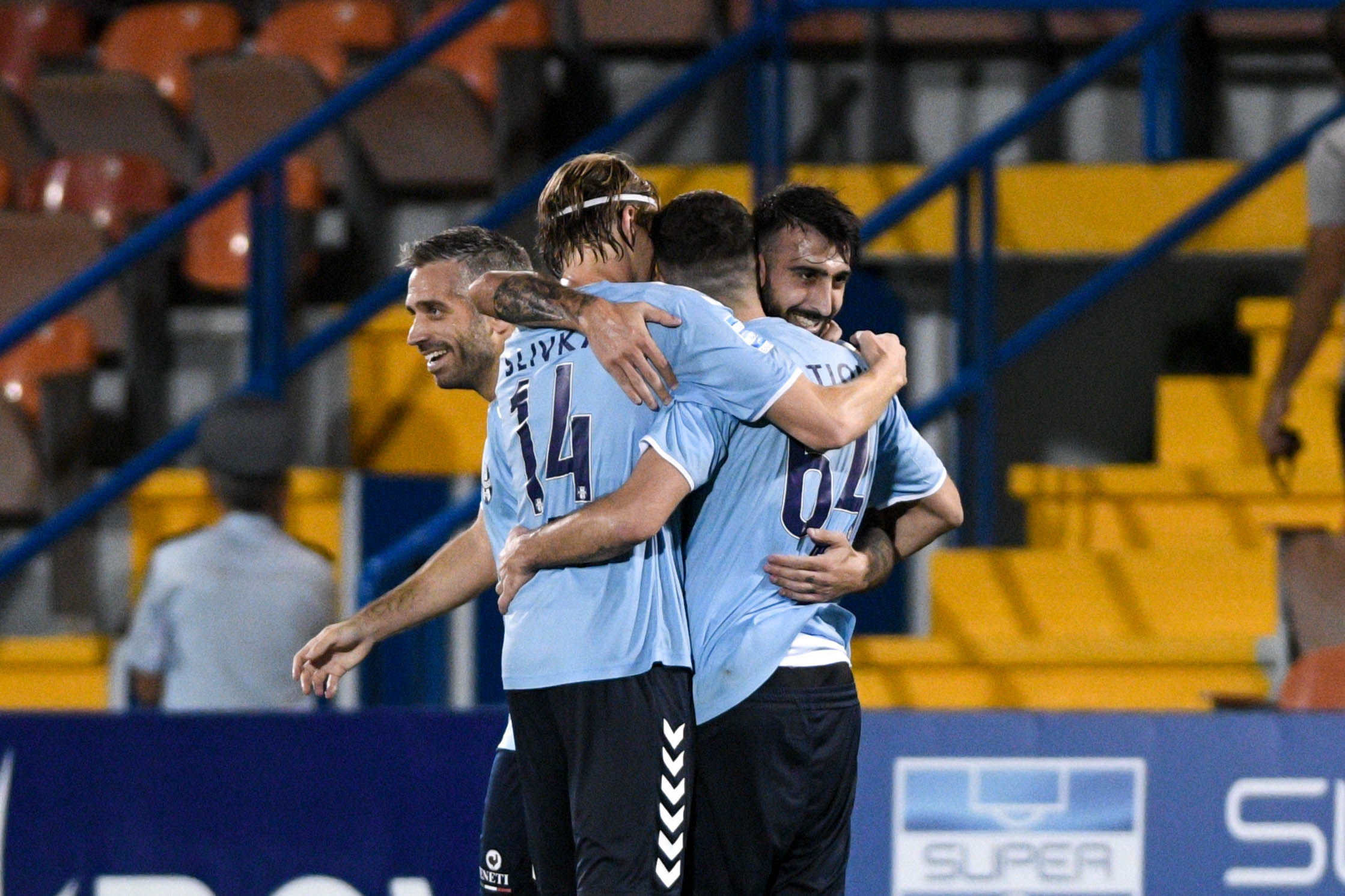 Απόλλων Σμύρνης Λάρισα: 1-0