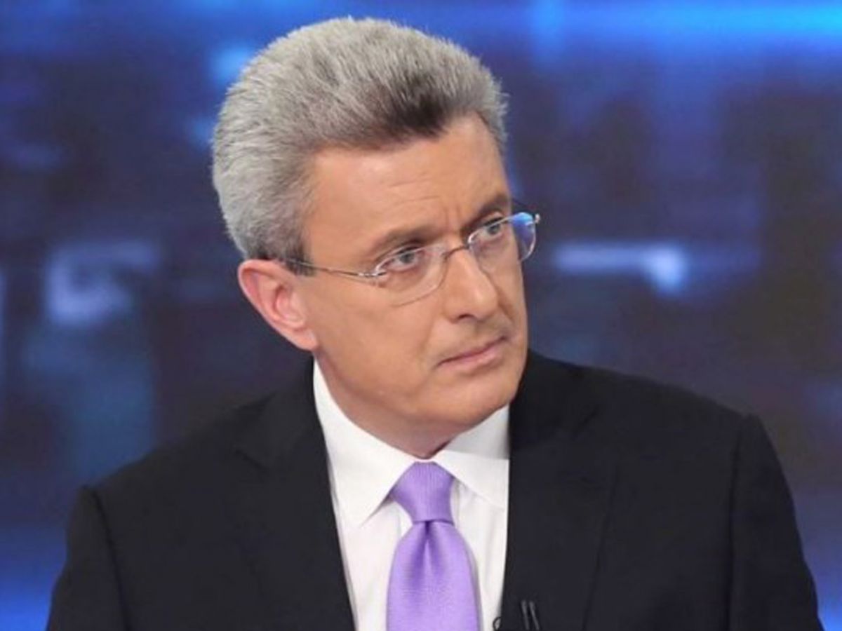Έξαλλος ο Νίκος Χατζηνικολάου – Μαζέψτε τον αλήτη