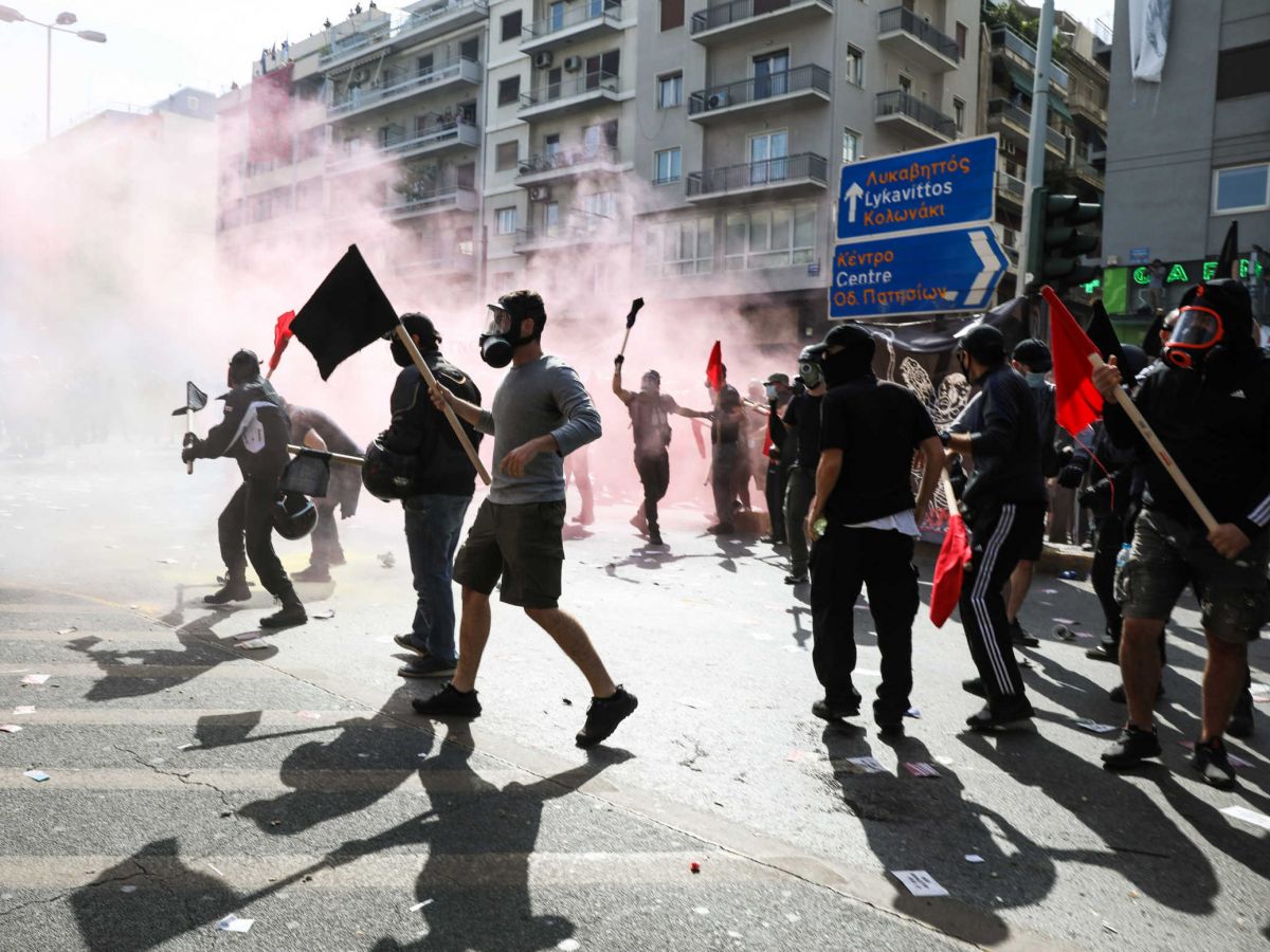 Δίκη Χρυσής Αυγής: Πώς έγιναν τα επεισόδια στο Εφετείο – Το βίντεο από drone της ΕΛΑΣ