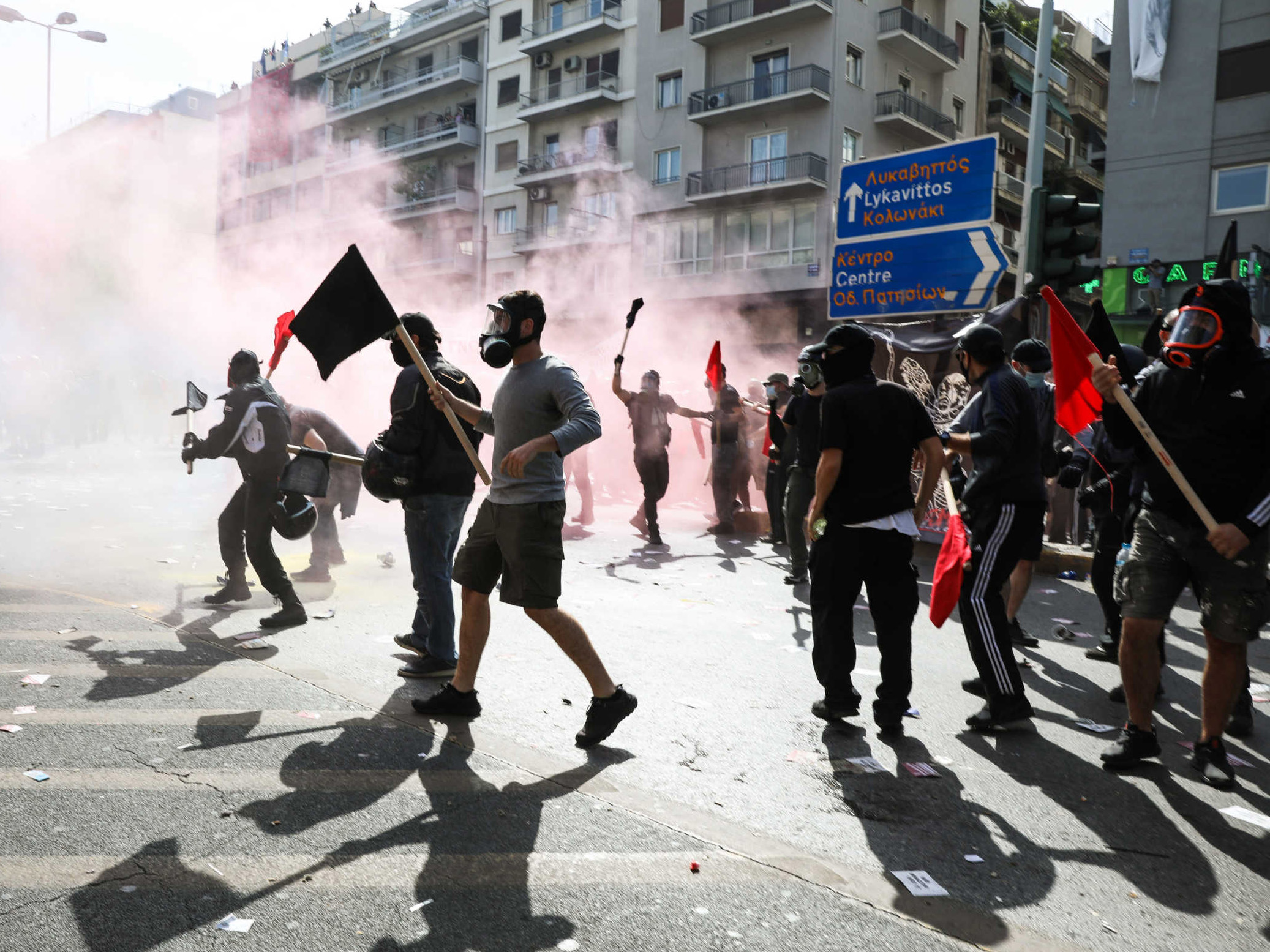 Δίκη Χρυσής Αυγής: Πώς έγιναν τα επεισόδια στο Εφετείο – Το βίντεο από drone της ΕΛΑΣ