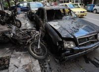 Εμπρησμοί αυτοκινήτων: Μπαράζ επιθέσεων τα ξημερώματα στην Αττική – Έκαψαν αυτοκίνητα και μοτοσικλέτες [pics]