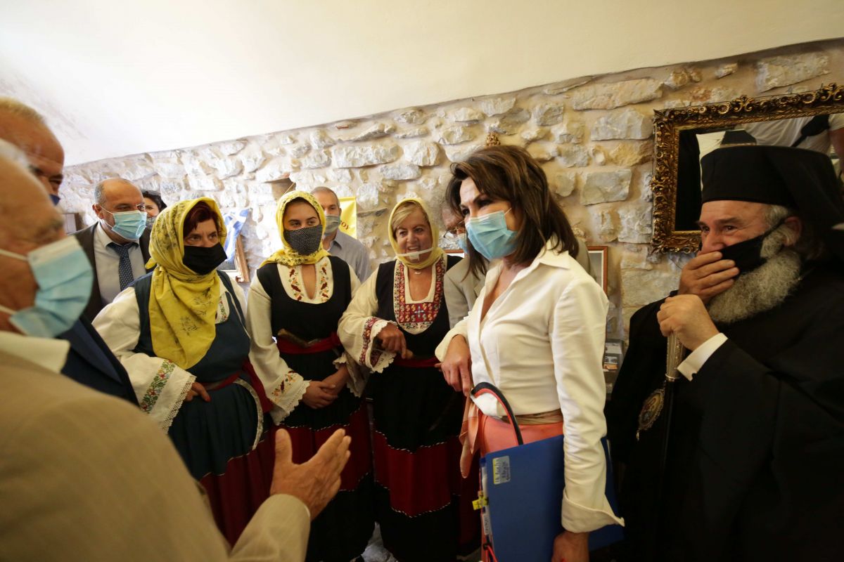 Επιτροπή «Ελλάδα» 2021: Την ιστορική Μάνη επισκέφθηκε αντιπροσωπεία