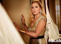 H νέα σειρά «Filthy Rich» με την Kim Cattrall έρχεται στο Fox Life