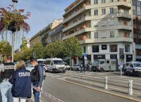 Γαλλία: Νέα επίθεση με μαχαίρι – Νεκρός ο δράστης Γαλλία: Νέα επίθεση με μαχαίρι – Νεκρός ο δράστης