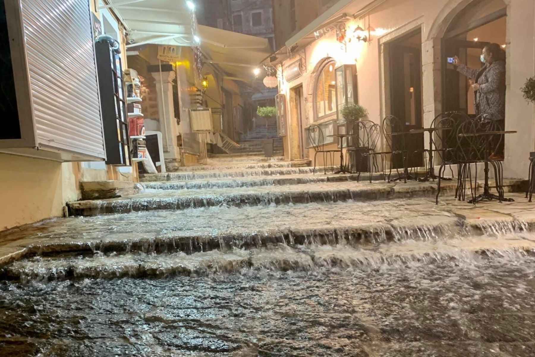 Κακοκαιρία: Δυνατή καταιγίδα στην Κέρκυρα – Που αλλού θα «χτυπήσει»