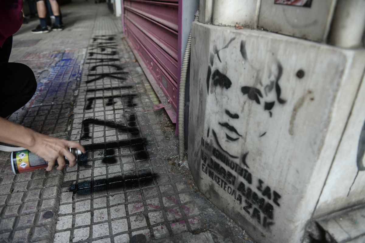 Ζακ Κωστόπουλος Δίκη: Αναβολή επ αόριστον λόγω κορωνοιού