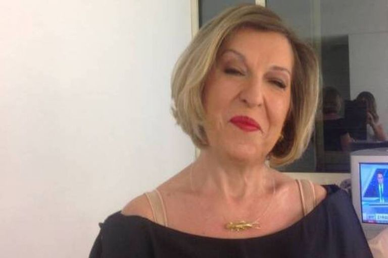 Η Ιωάννα Μάνδρου έχει δίδυμη αδελφή και είναι ολόιδιες