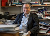 Ηλίας Μόσιαλος: Αισιόδοξα τα νέα από την πορεία των εμβολιασμών στο Ισραήλ Ηλίας Μόσιαλος: Αισιόδοξα τα νέα από την πορεία των εμβολιασμών στο Ισραήλ
