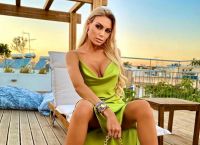 Αλεξάνδρα Παναγιώταρου: “Δεν έχουμε μιλήσει για διαζύγιο με τον Αριστομένη” Αλεξάνδρα Παναγιώταρου: “Δεν έχουμε μιλήσει για διαζύγιο με τον Αριστομένη”