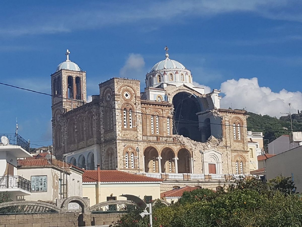 Σεισμός στη Σάμο: Κατέρρευσε εκκλησία – Τουλάχιστον 4 τραυματίες