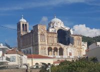 Σεισμός στη Σάμο: Κατέρρευσε εκκλησία – Τουλάχιστον 4 τραυματίες