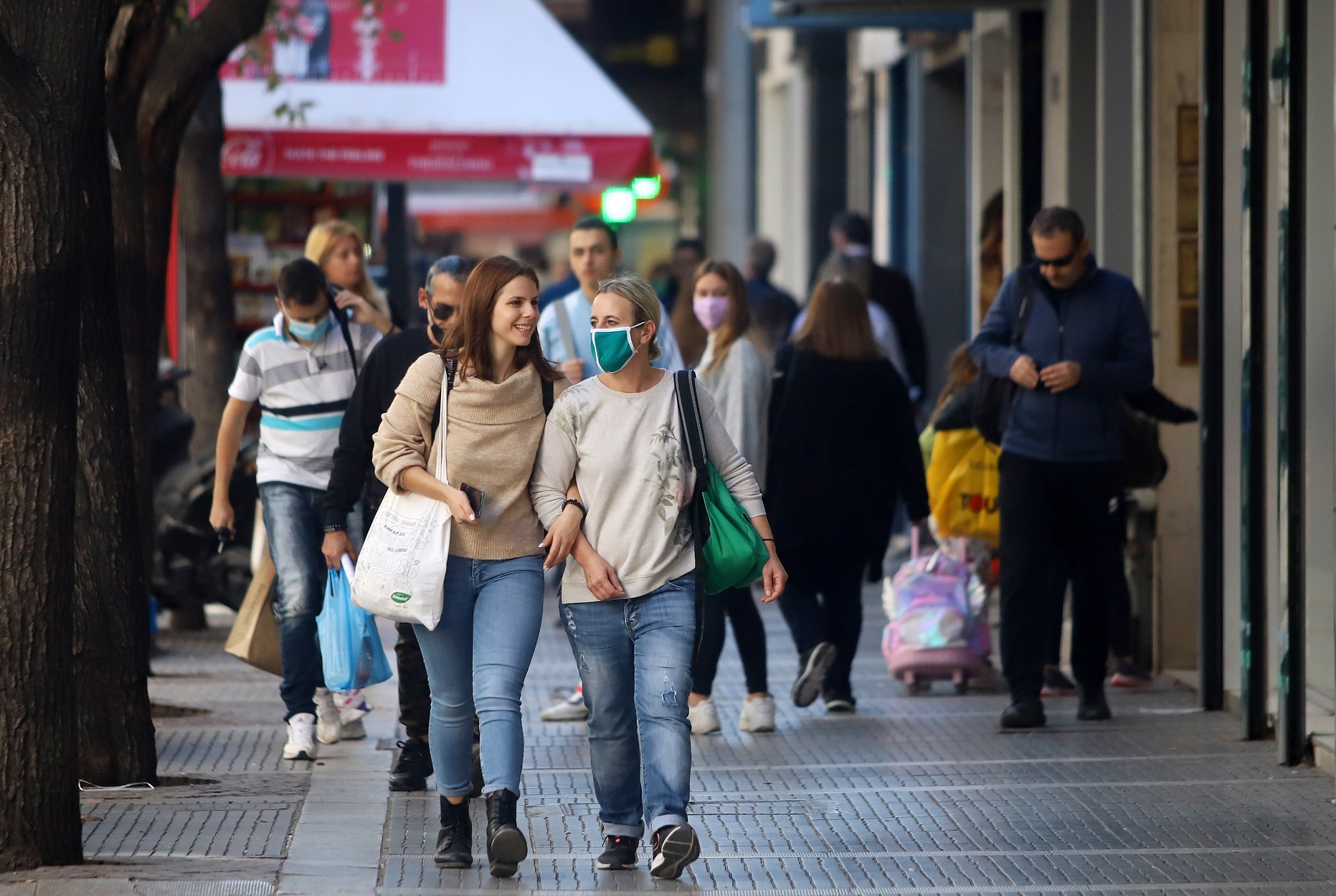 Λιανεμπόριο: Ανοίγει ξανά σε Θεσσαλονίκη και Πάτρα