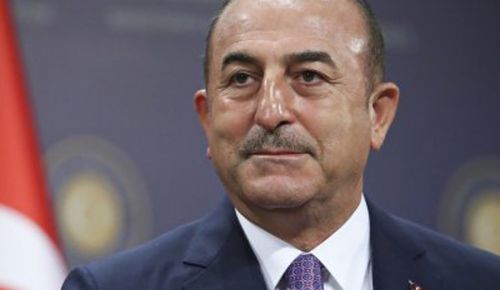 Νέα πρόκληση Τσαβούσογλου: Απειλεί με αντίποινα για τη νηοψία στο τουρκικό πλοίο ανοικτά της Λιβύης