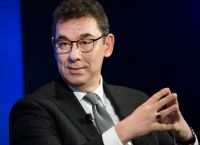 Αλμπερτ Μπουρλά: Σύντομα θα προμηθεύσουμε στον κόσμο τις δόσεις εμβολίων που έχουμε υποσχεθεί Αλμπερτ Μπουρλά: Σύντομα θα προμηθεύσουμε στον κόσμο τις δόσεις εμβολίων που έχουμε υποσχεθεί
