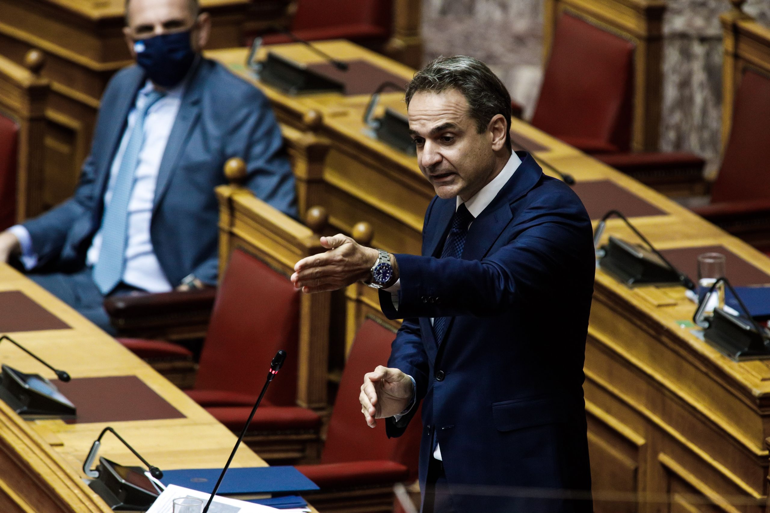 Μητσοτάκης για Πολυτεχνείο: Οι νόμοι ισχύουν για όλους – Δεν εξαιρούνται Βαρουφάκης και Κουτσούμπας