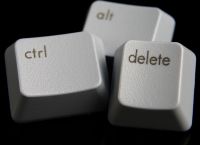 Η παράξενη και άγνωστη ιστορία πίσω από το Ctrl+Alt+Del Η παράξενη και άγνωστη ιστορία πίσω από το Ctrl+Alt+Del