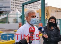 Πρόεδρος γιατρών ΑΧΕΠΑ: Πιάσαμε το όριο στις ΜΕΘ – Διασωληνώσεις σε απλούς θαλάμους Πρόεδρος γιατρών ΑΧΕΠΑ: Πιάσαμε το όριο στις ΜΕΘ – Διασωληνώσεις σε απλούς θαλάμους