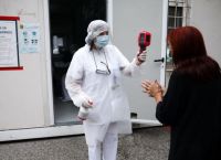Κορωνοϊός Βαλκάνια: Γιατροί και νοσοκομεία των Βαλκανίων στα πρόθυρα της κατάρρευσης Κορωνοϊός Βαλκάνια: Γιατροί και νοσοκομεία των Βαλκανίων στα πρόθυρα της κατάρρευσης