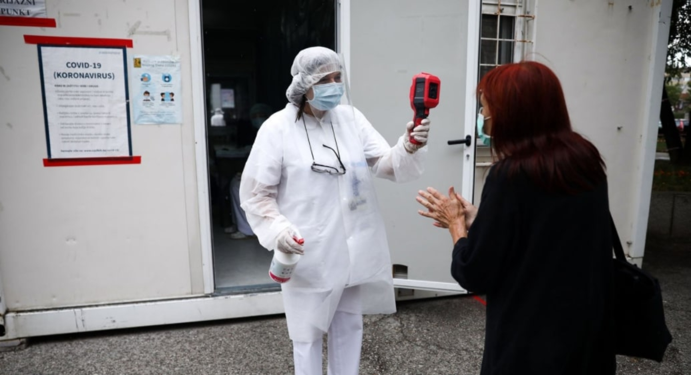 Κορωνοϊός Βαλκάνια: Γιατροί και νοσοκομεία των Βαλκανίων στα πρόθυρα της κατάρρευσης